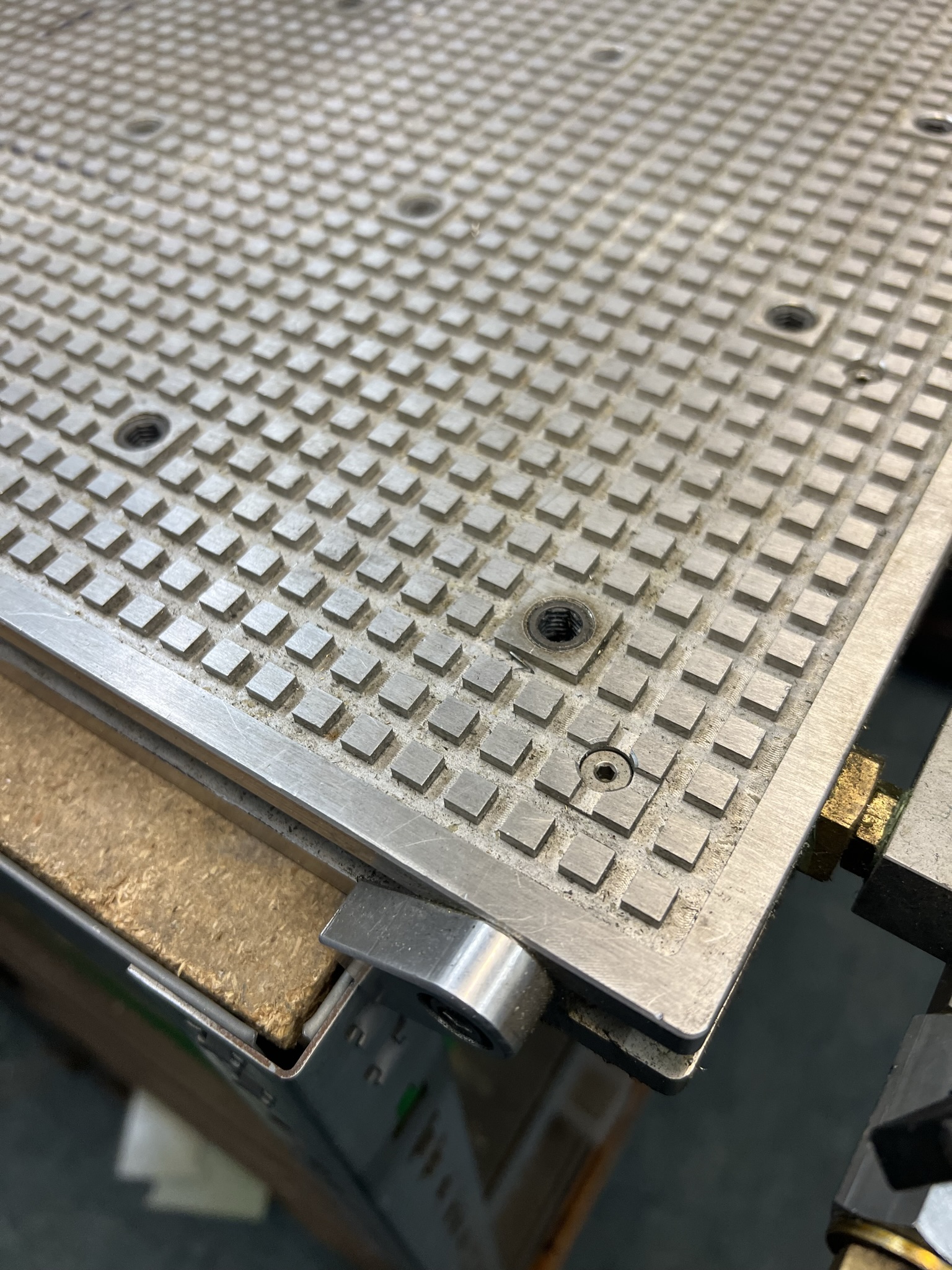 USED Vacuum Table RAL Pro vacuum work holding 1000mm x 600mm x 30mm